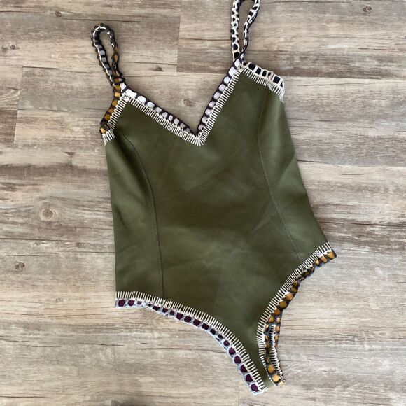 Kiini  Wren Swimsuit Scoop Back Maillot Crochet One Piece High Cut Olive Green S - Picture 7 of 16